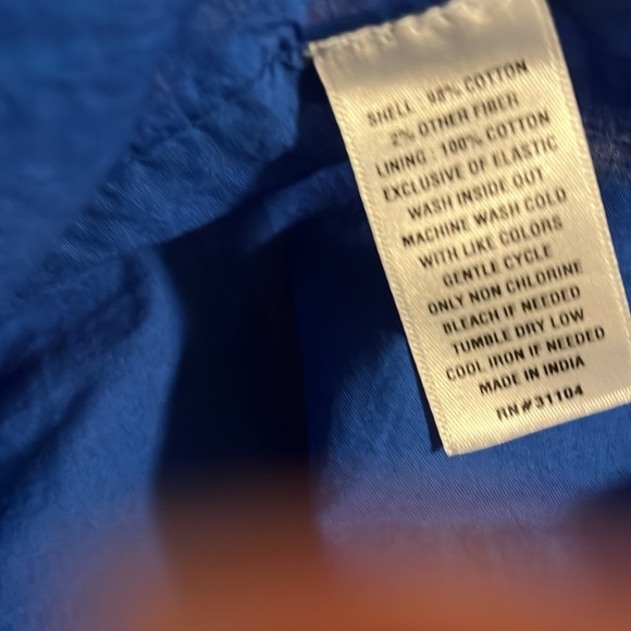 Crown & Ivy M smocked tiered maxi dress Blue Ikat. - Picture 6 of 6